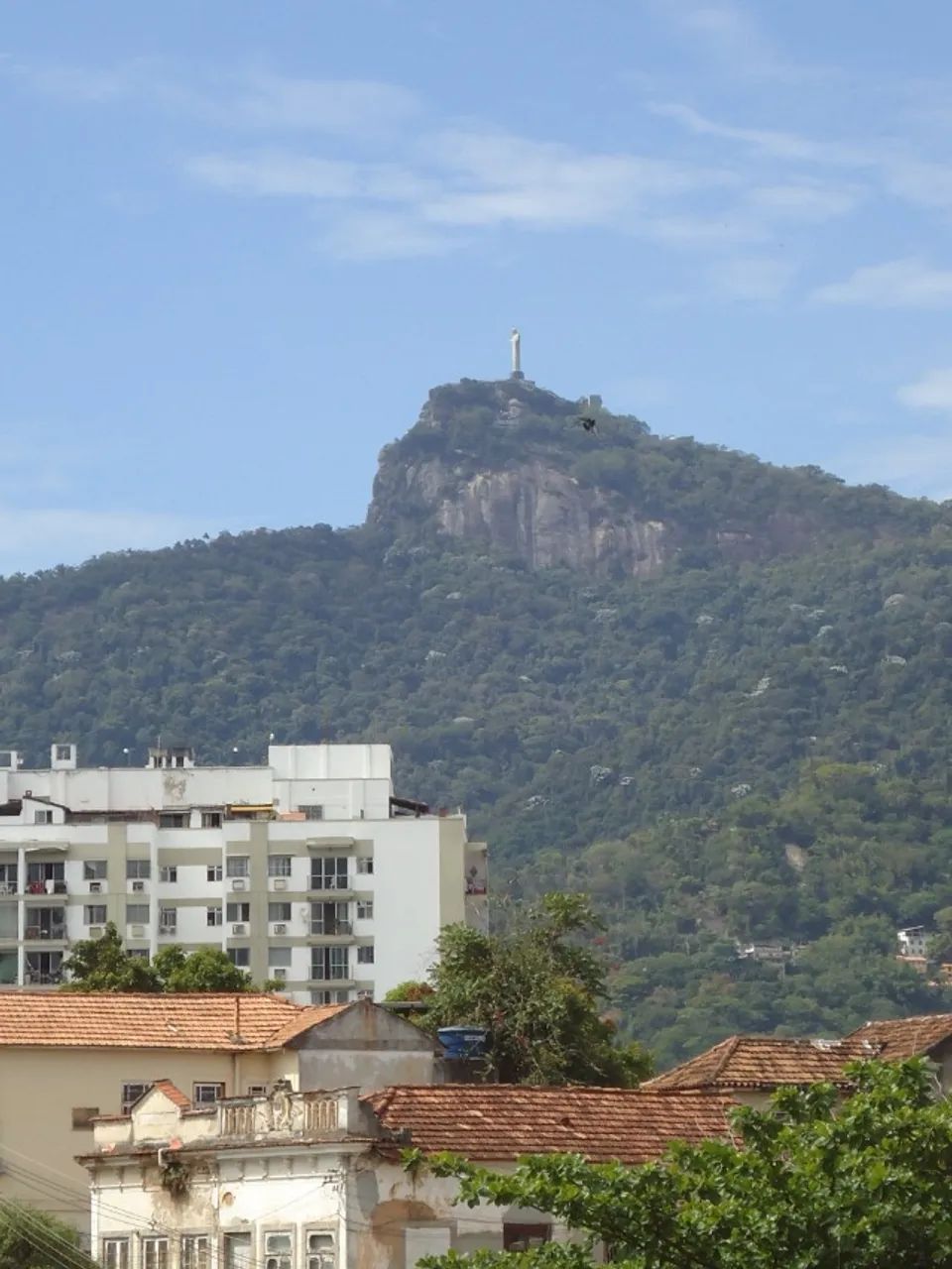 Estácio - Sala, quarto, dependências, garagem e  próximo ao Metrô