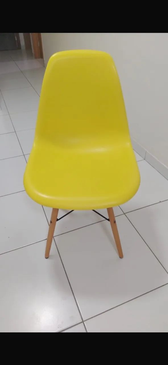 Conjunto com 4 cadeiras Charles Eames Eiffel - Foto 5