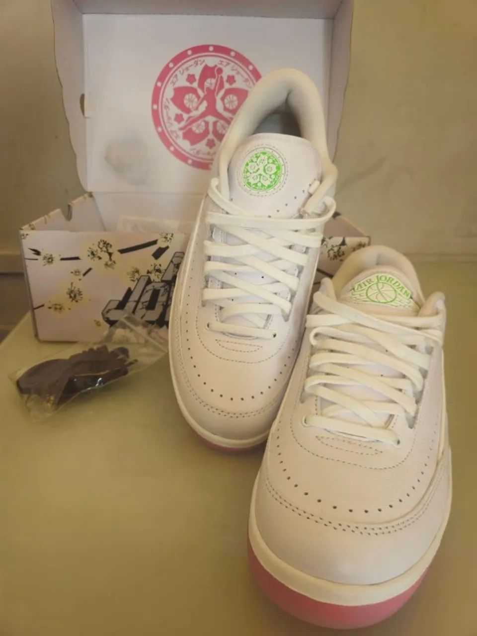 Nike Air Jordan 2 low cherry blossom - Foto 3