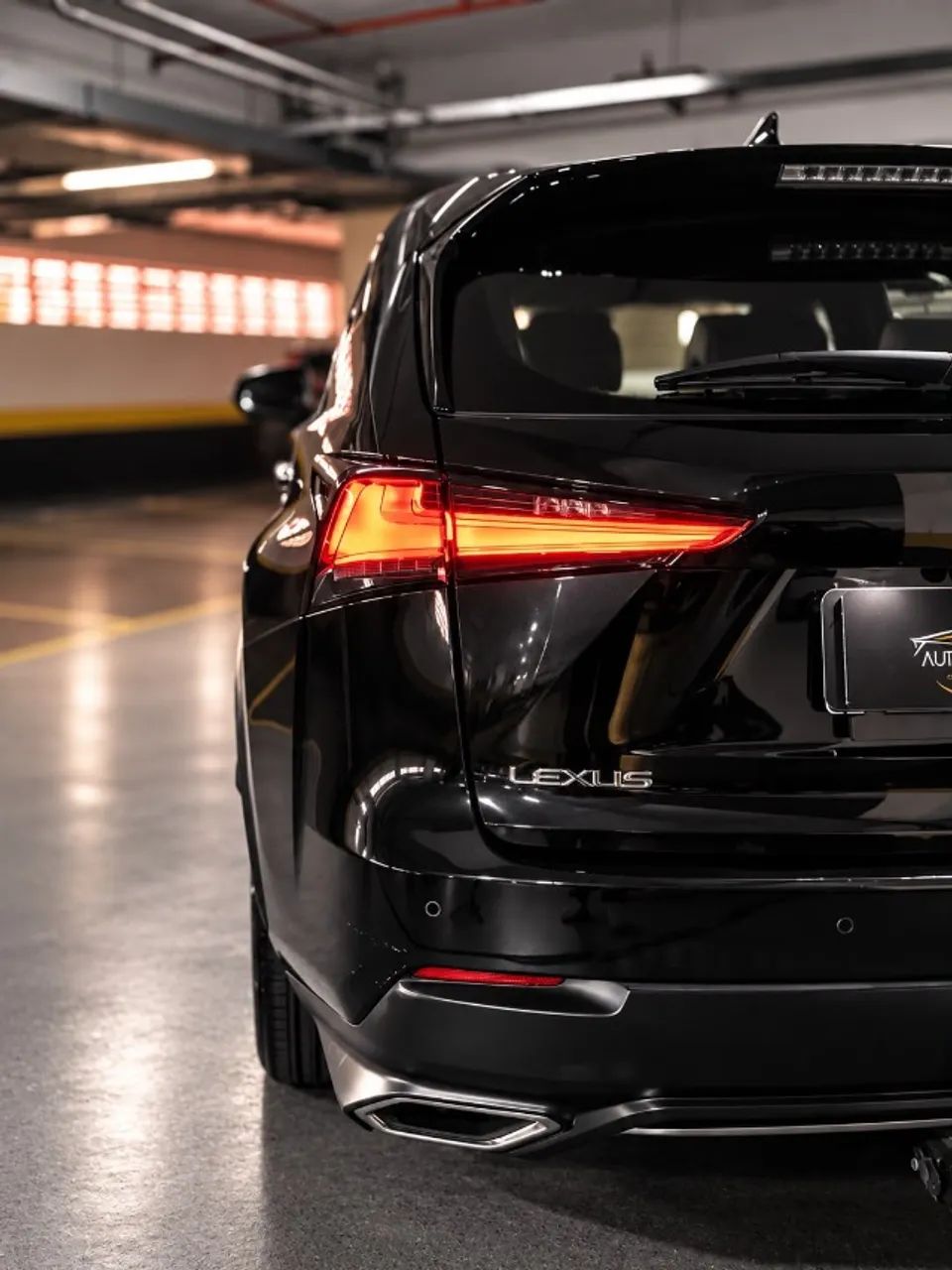 Lexus NX-300 F-sport 2.0 16V 238cv Aut., foto 7 de 15
