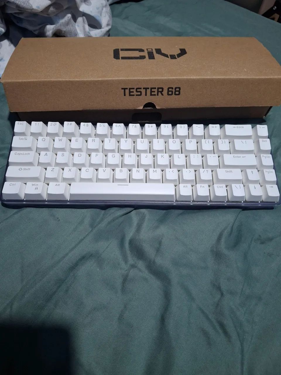 Teclado 65% 