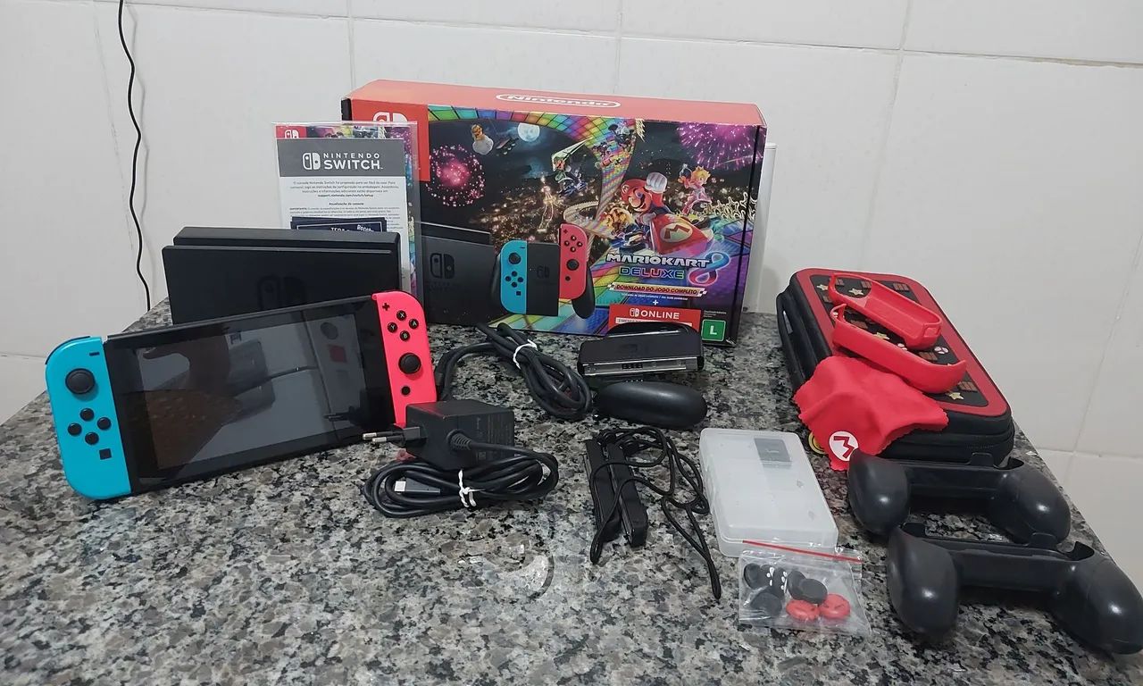 Nintendo Switch V2 (Bloqueado) - Completo + Acessórios 