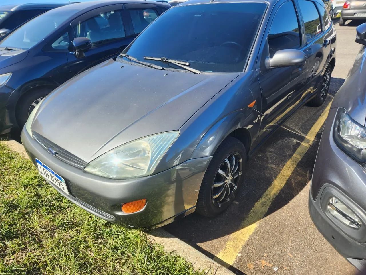 Ford Focus 1.8 16V 5P 2003 - Foto 2