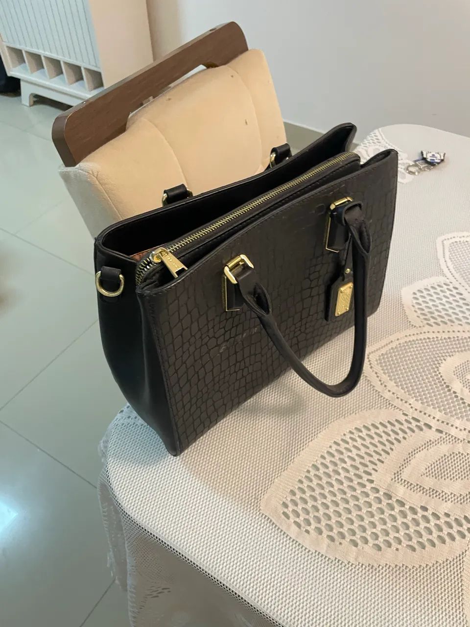 Bolsa feminina couro preta - Foto 2