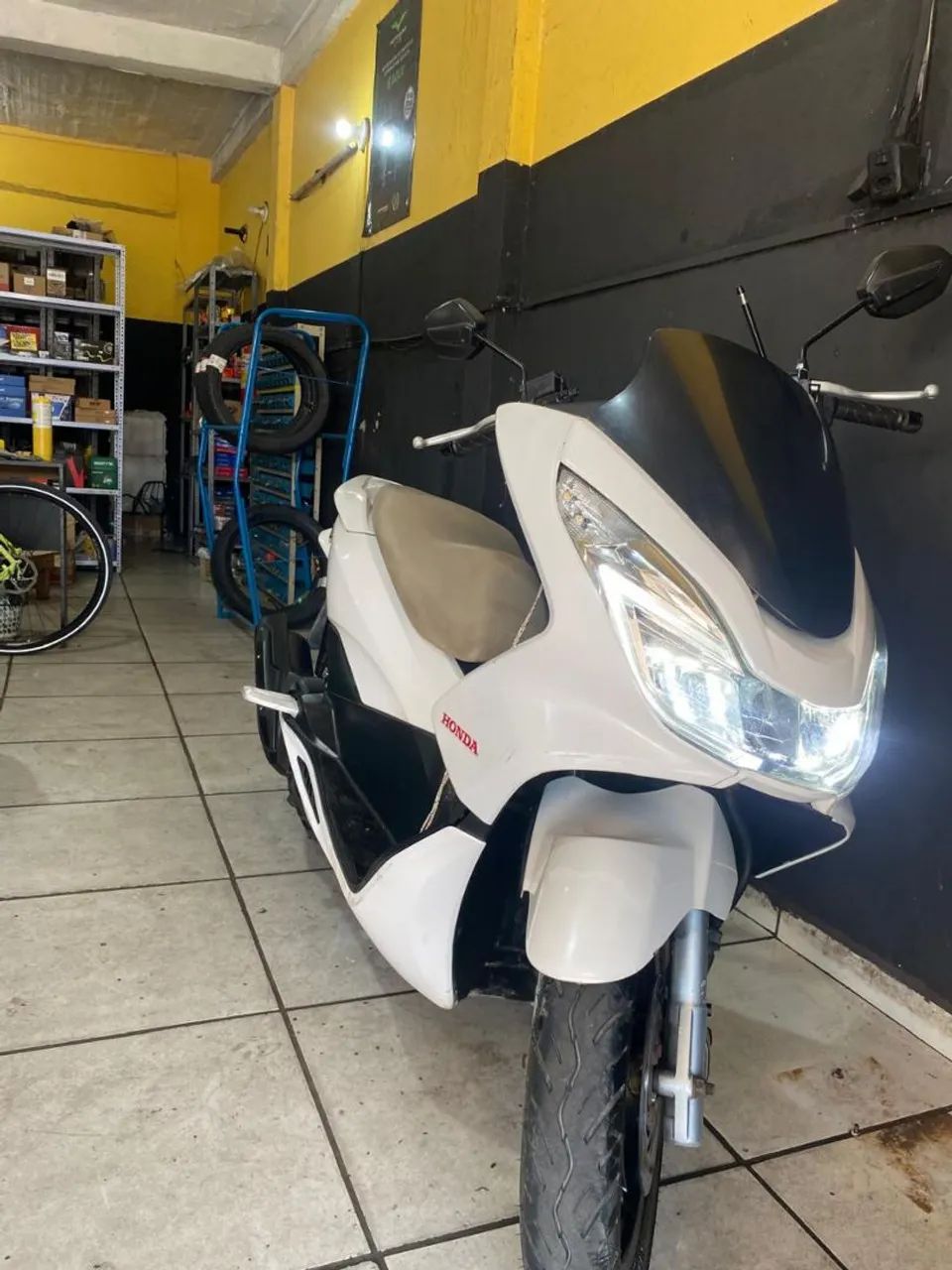 PCX 2016 DLX  - Foto 3