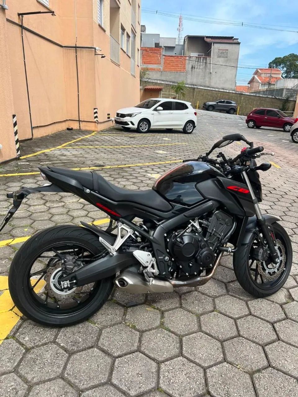 Honda CB 650F - Foto 4