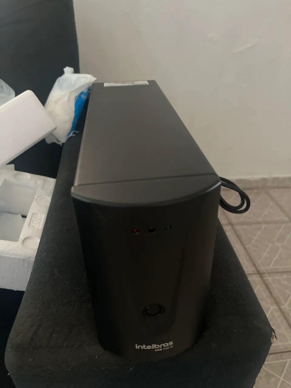 Nobreak 720 VA bivolt  - Foto 2