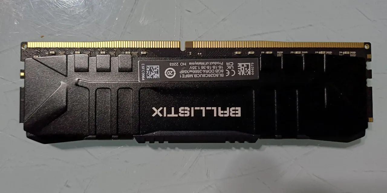 Vendo memória RAM 8GB nova