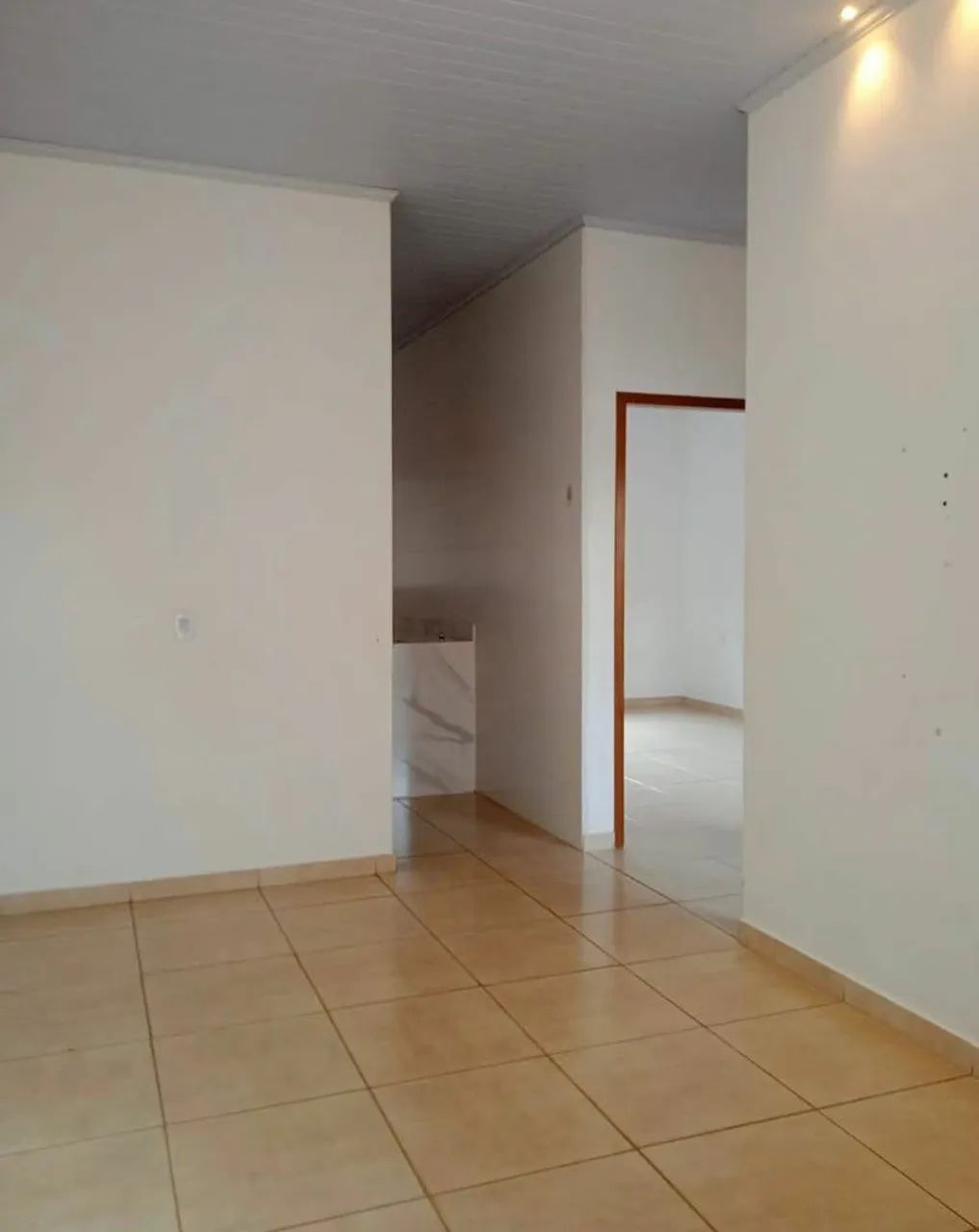 Vendo casa bem localizada  - Foto 3