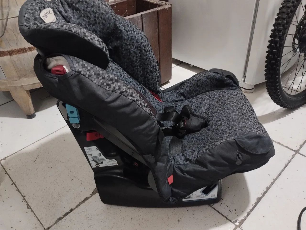 Cadeira bebê para carro de 0a 25 kilos  - Foto 2