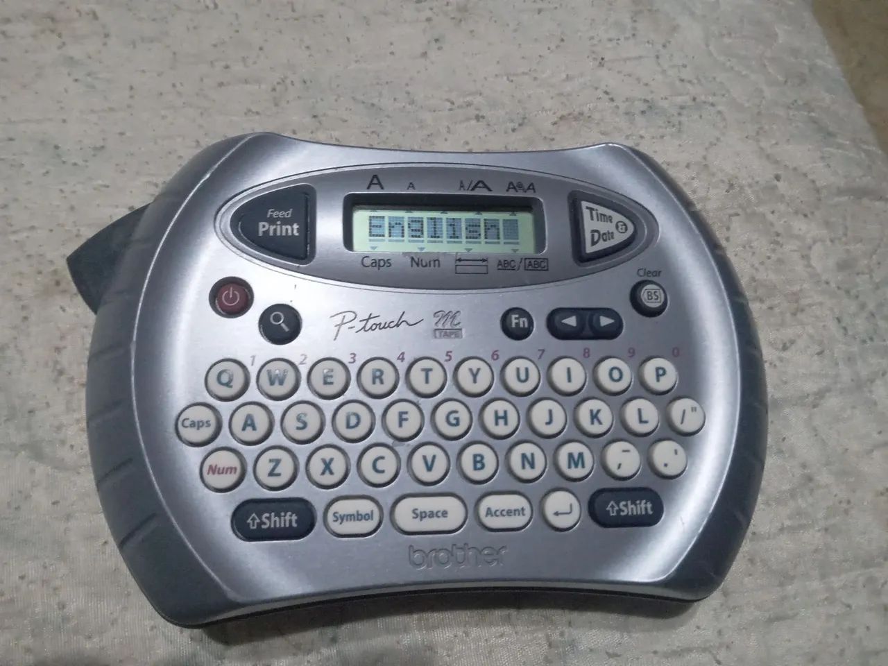 Rotuladora térmica portátil Brother P-Touch PT-70.  LEIA O ANÚNCIO 