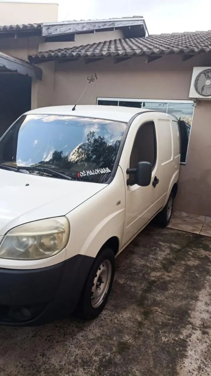 Fiat Doblo Cargo 1.4 MPI Fire Flex 8V 3P 2011 - Foto 2