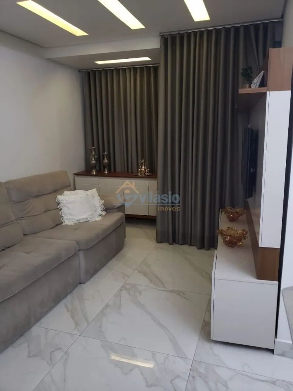 APARTAMENTO 3 QUARTOS MONTADO COM LAZER LIBERDADE .