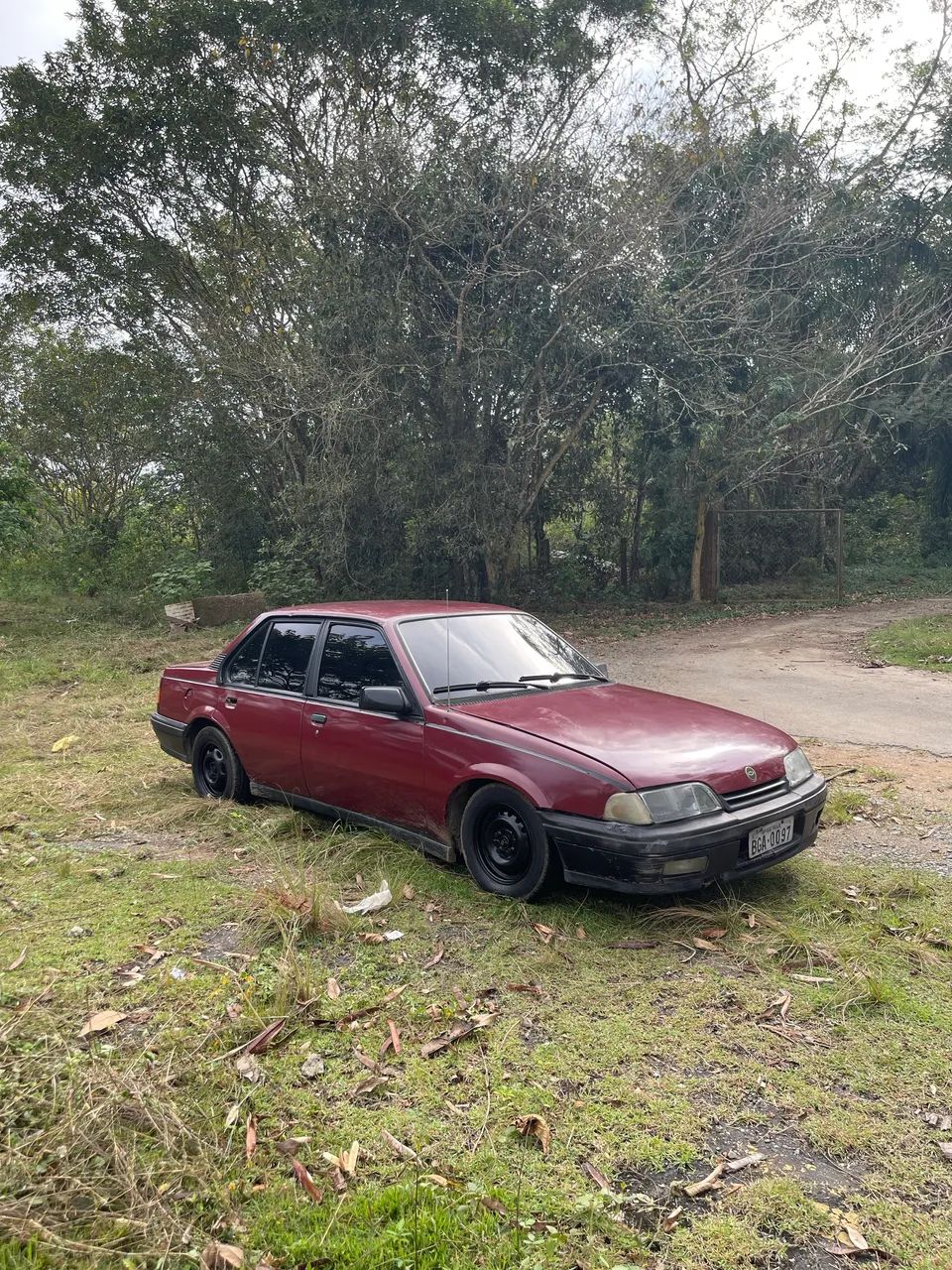 Chevrolet Monza Monza GL 2.0 EFI/SL/L/650/Club/Barc.2e4p 1991