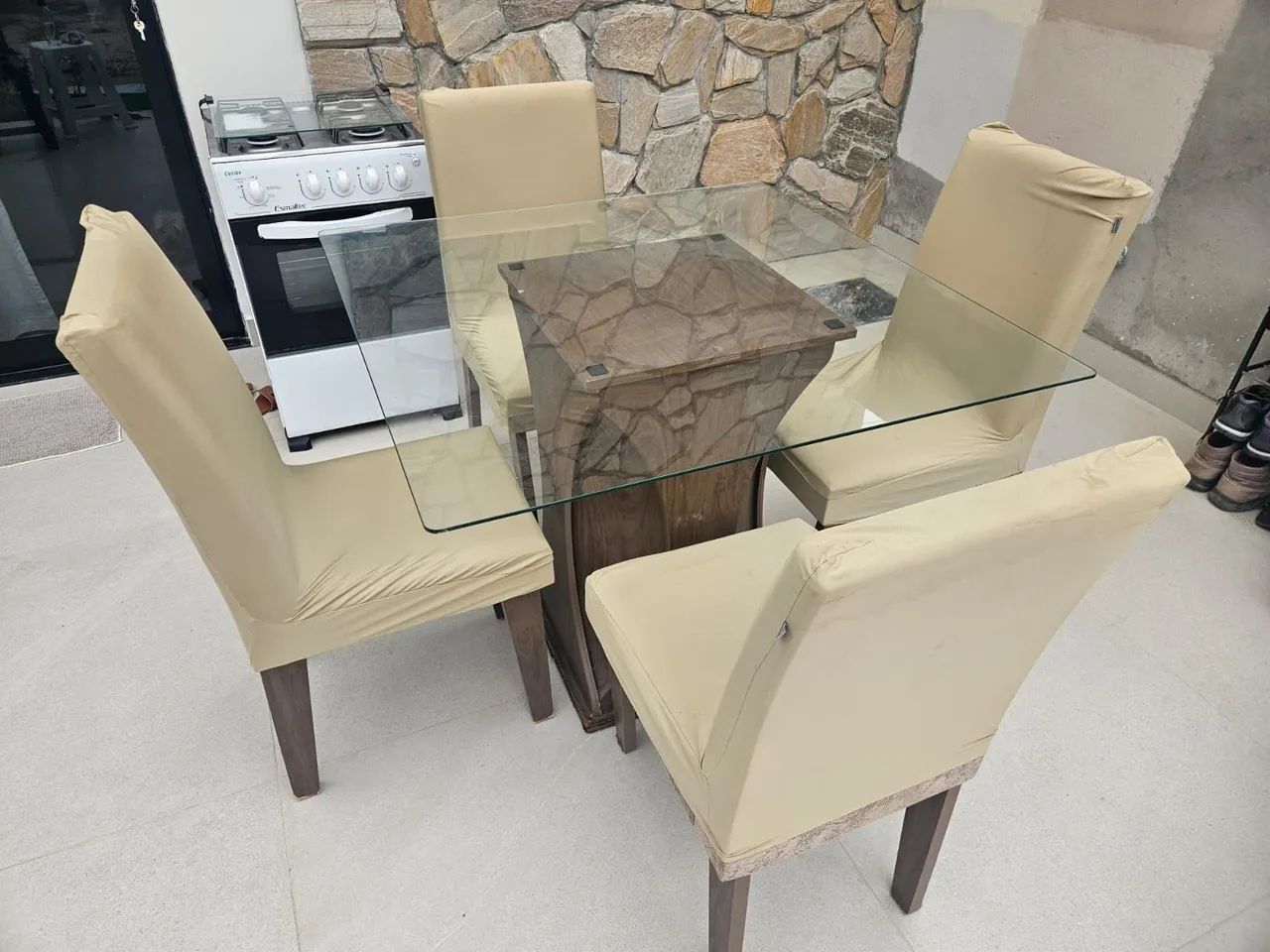 Mesa com 4 cadeiras - Foto 3