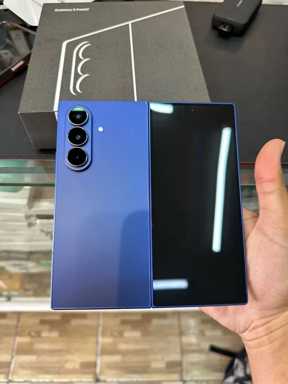 Samsung Z fold 7 512gb - Foto 2