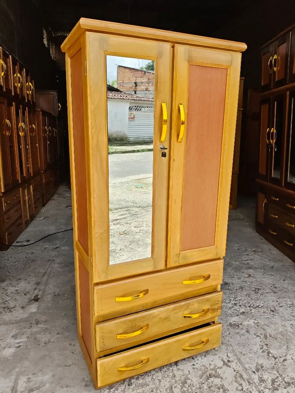 Guarda roupa de solteiro 2 portas novo  - Foto 2