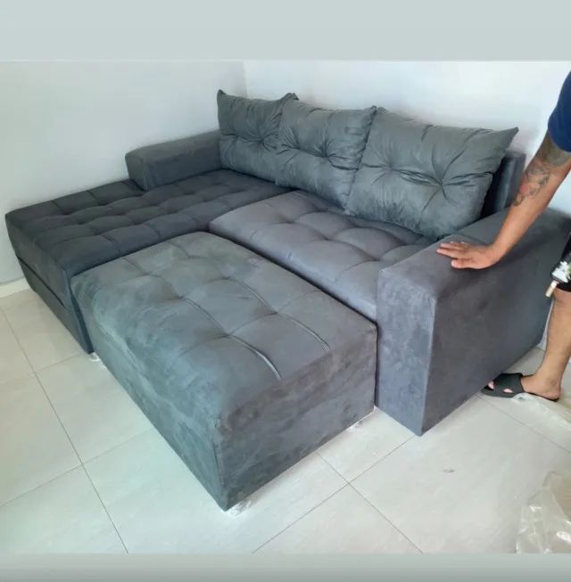SOFÁ .SOFA . Cinza disponível 
