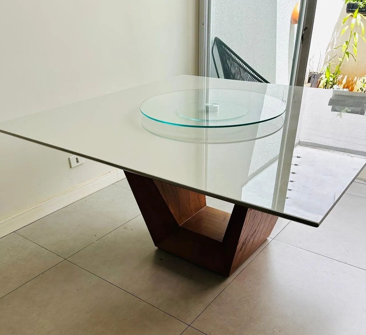 Mesa de jantar 8 lugares  - Foto 3