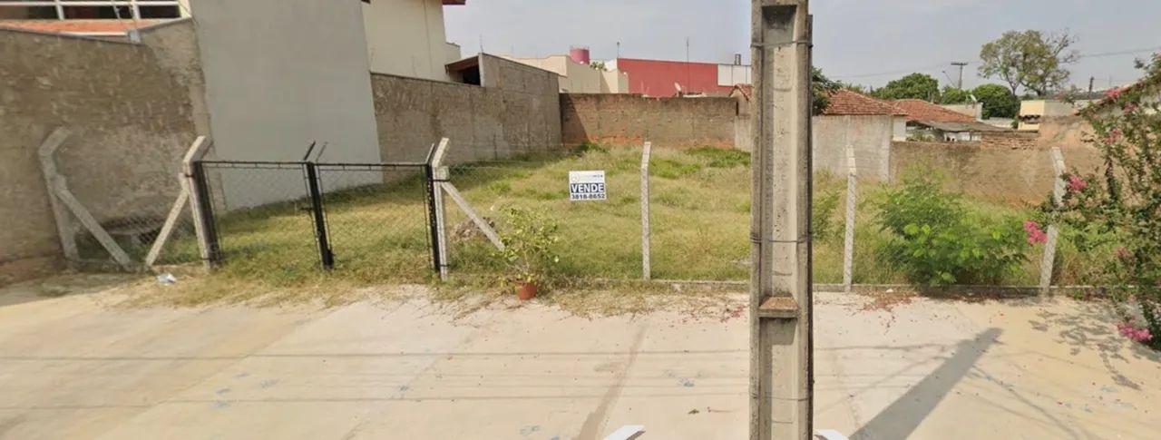 Terreno centro de Mogi Guaçu só
