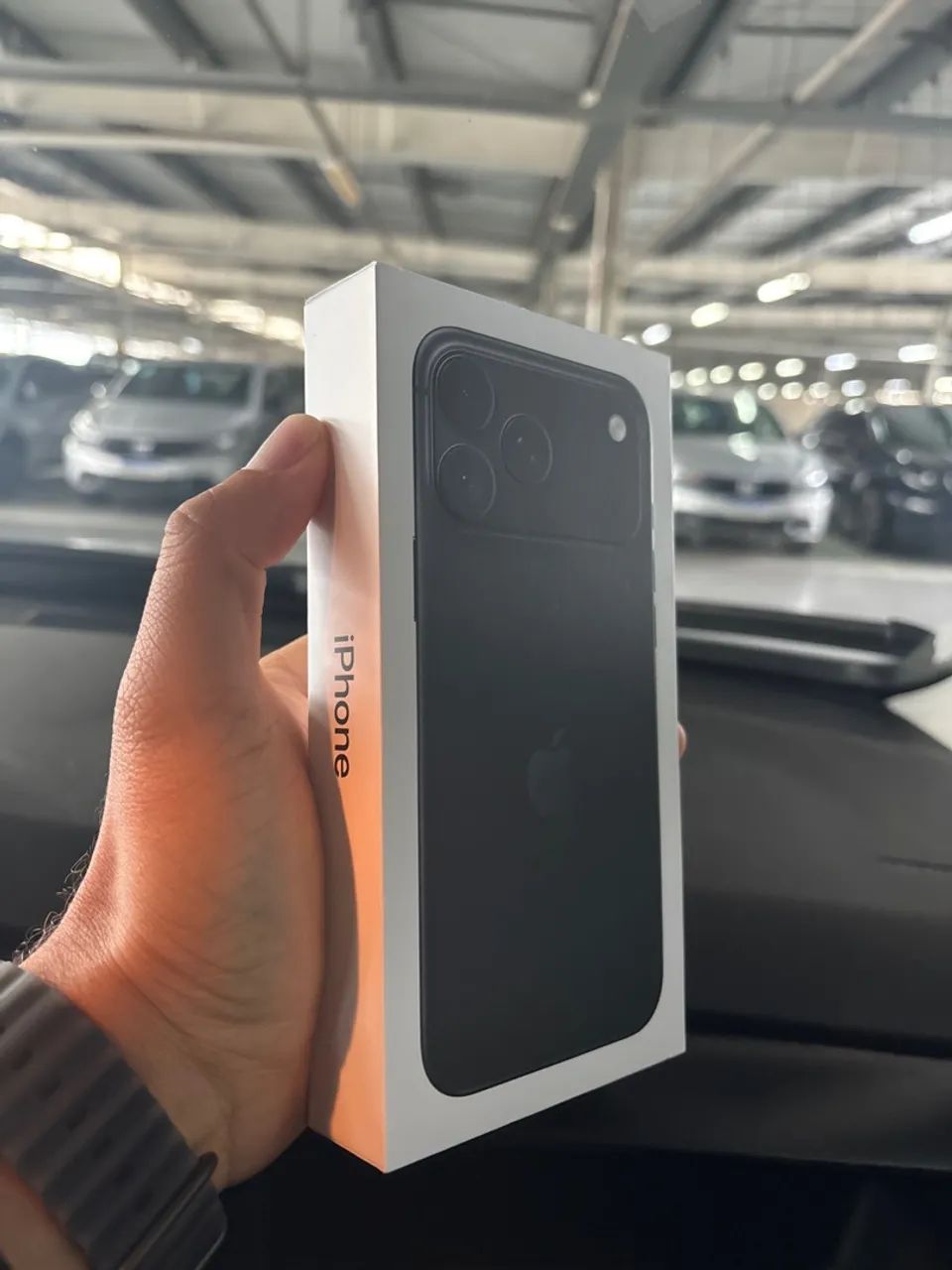 iPhone 18 Pro Max 256GB Preto  - Foto 2