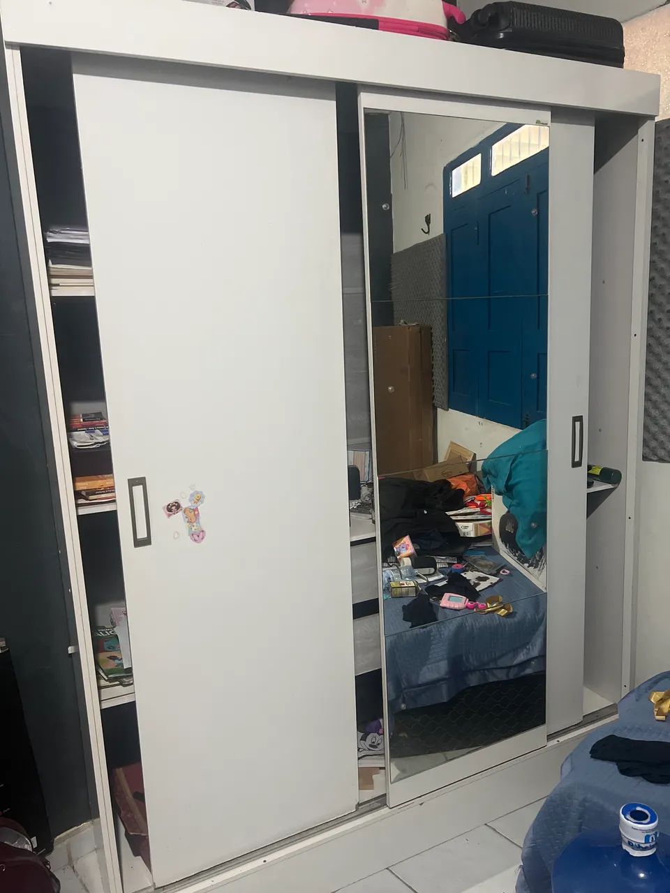 Guarda roupa .  - Foto 2