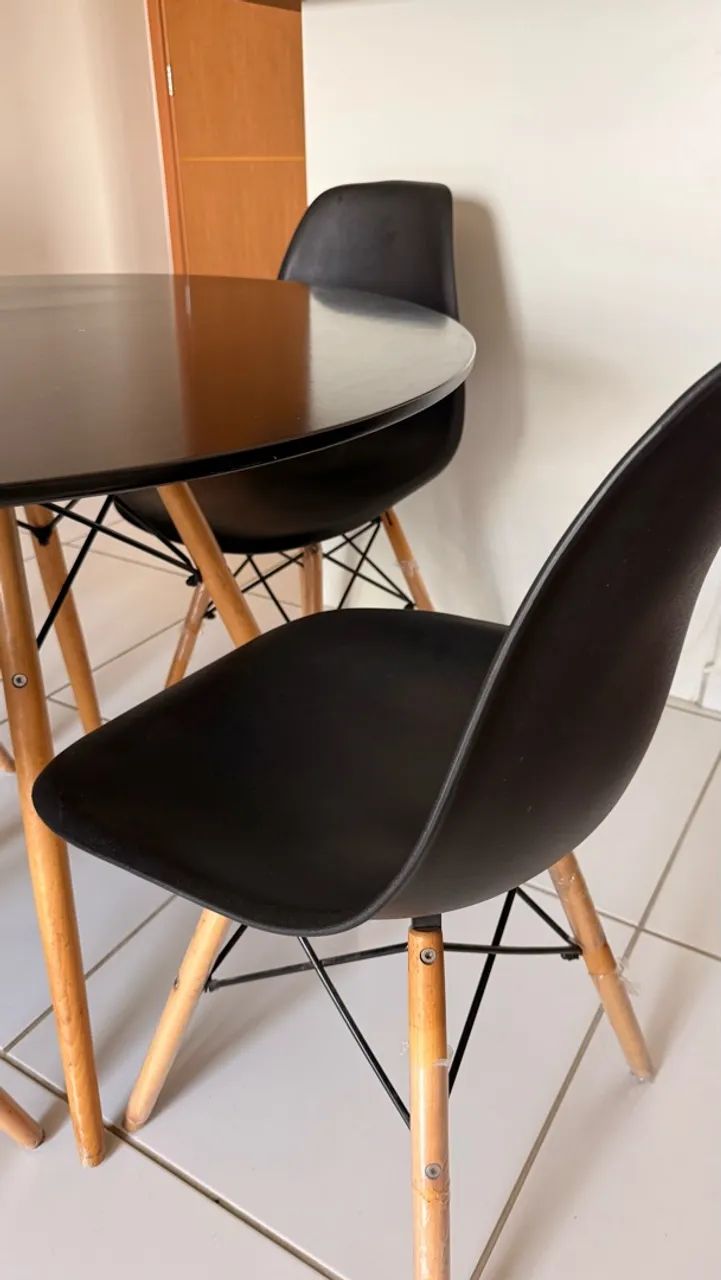 MESA DE JANTAR EIFFEL + 4 CADEIRAS  - Foto 4