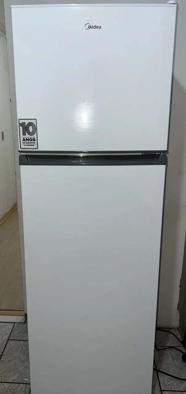 Geladeira NOVA funcionando 100%