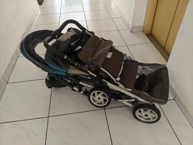 Carrinho de bebê para gêmeos - Foto 2
