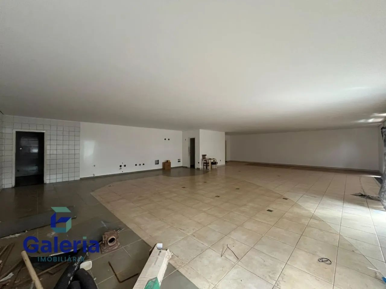 Salão amplo com 2 salas para alugar, 210m² - Vila Seixas - Foto 2