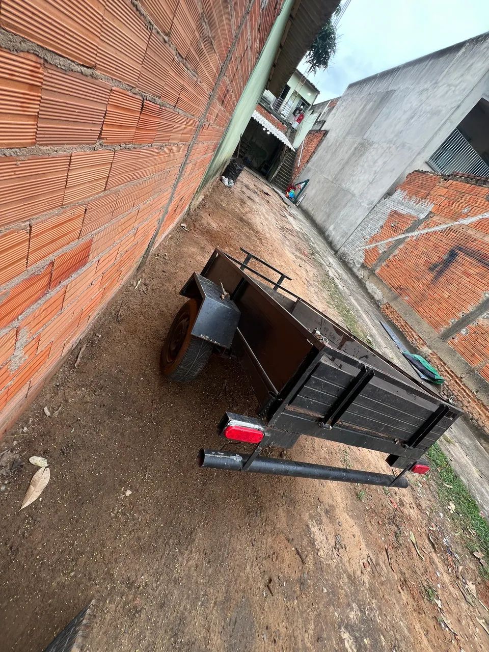 Carretinha de engate.