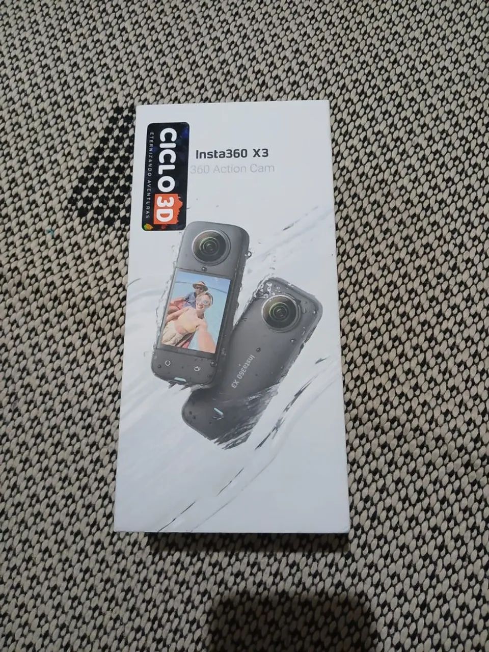 Câmera insta 360 x3