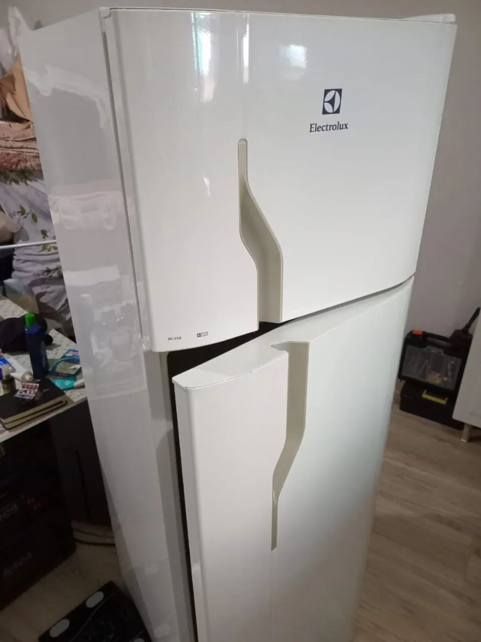 Geladeira Com Defeito.