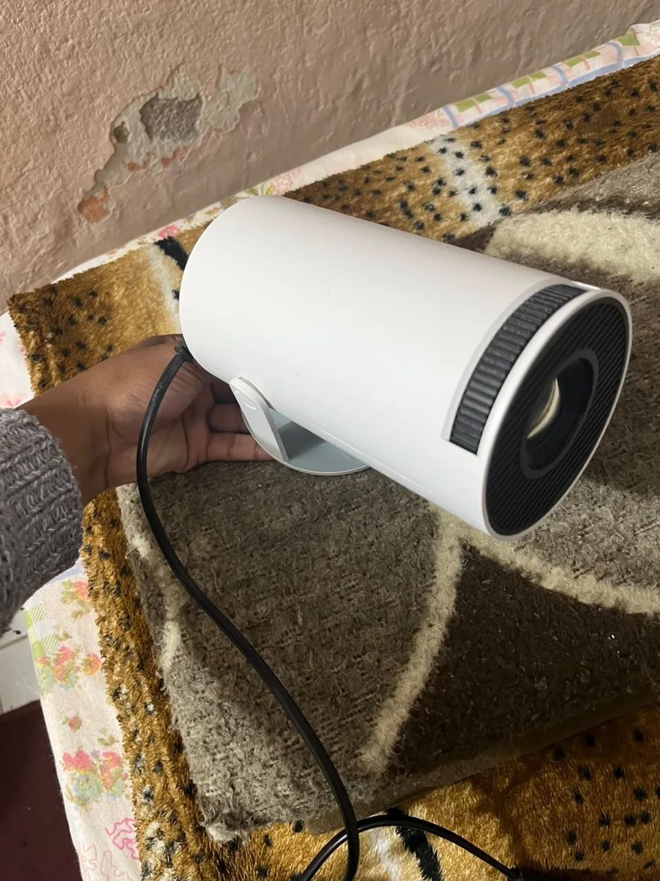 Vendo Projetor HY300 4K  ? - Foto 4