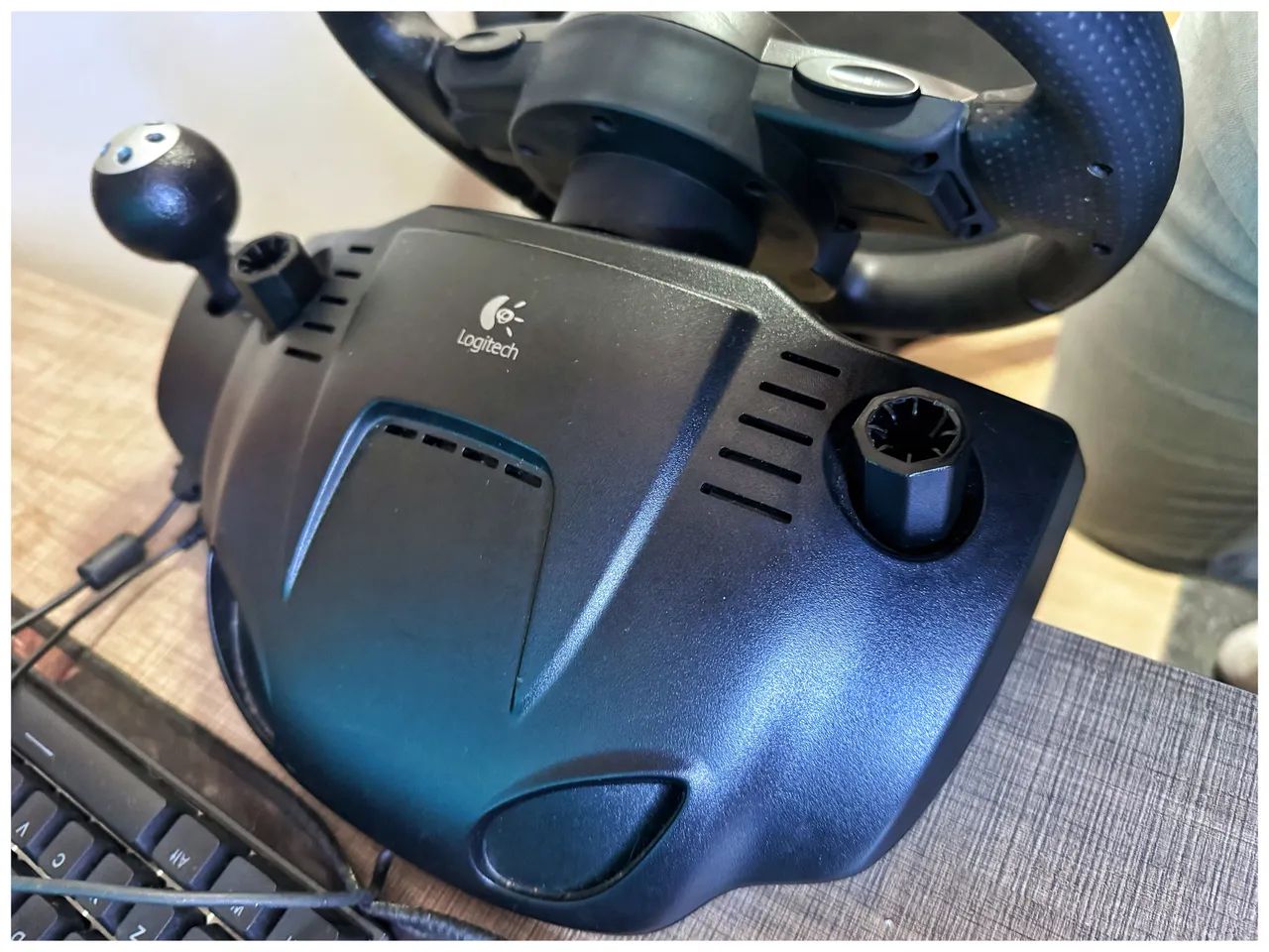 Volante Logitech Driving Force GT - Foto 2