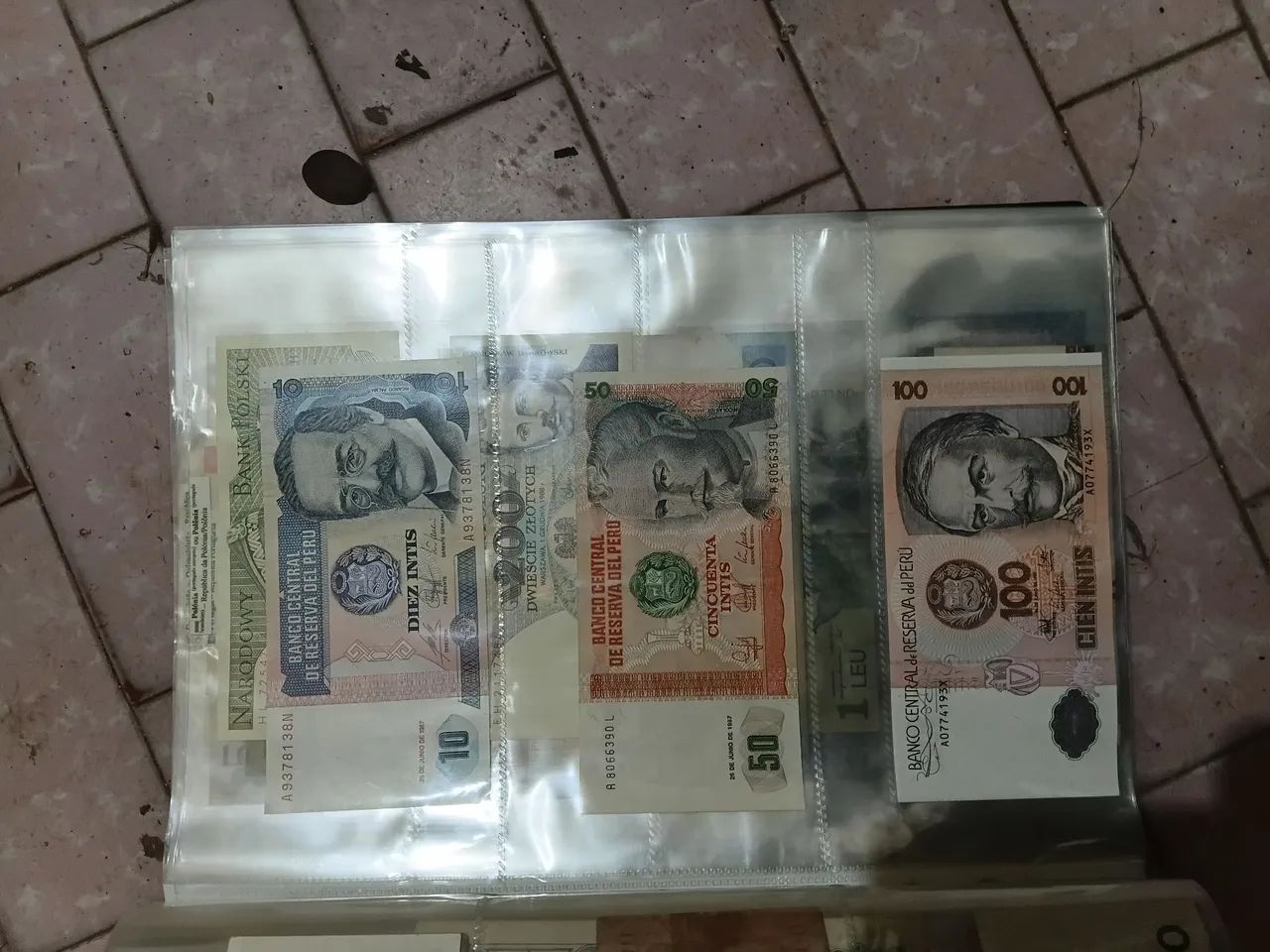 Coleção de cedulas e moedas - Foto 3