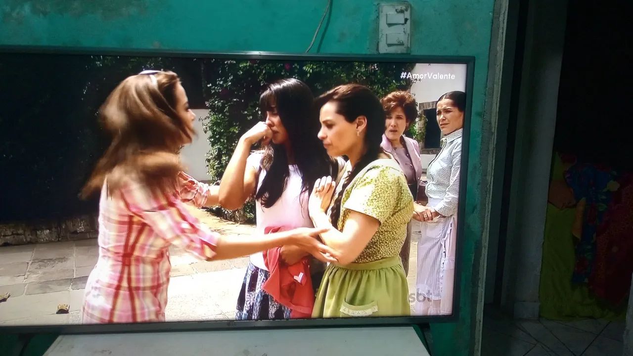 Vende se está tv .LG. de 43 polegadas smart. - Foto 5