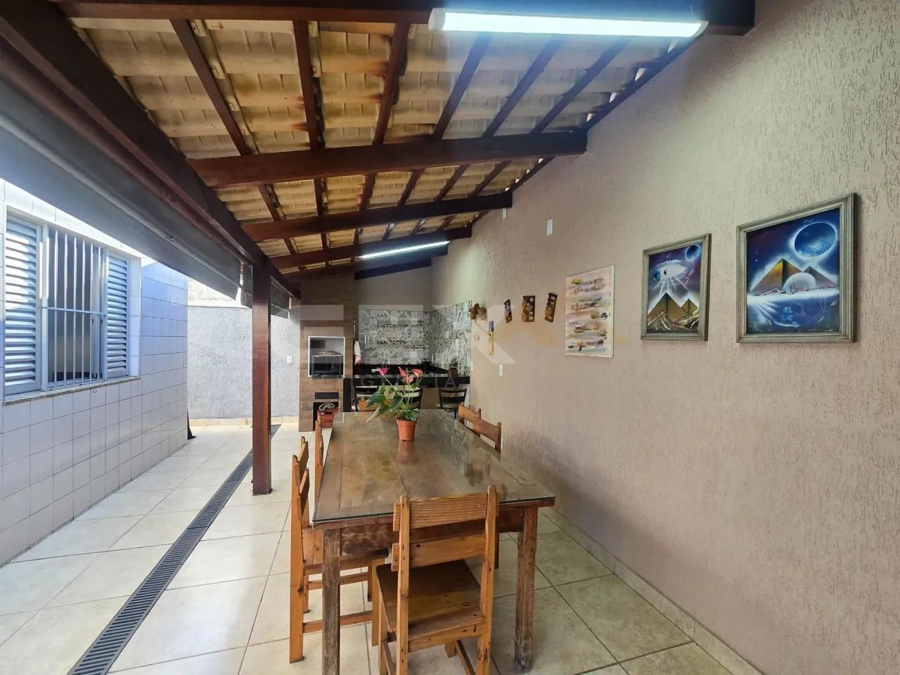 Apartamento à Venda com Espaço Gourmet e Churrasqueira, Centro - Divinópolis MG