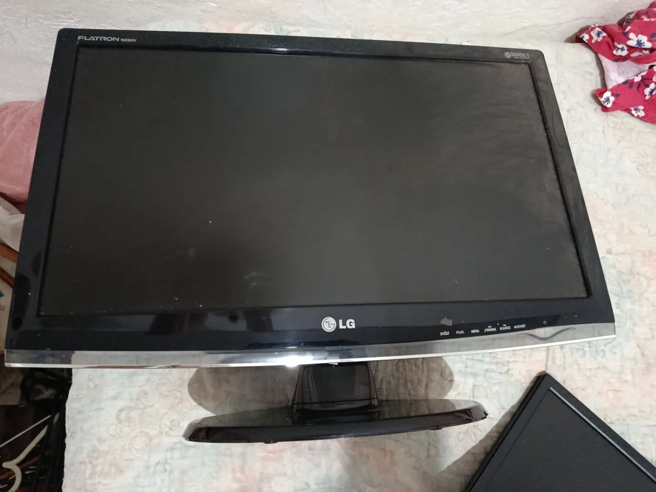 Tela LG pra computador funcionando 