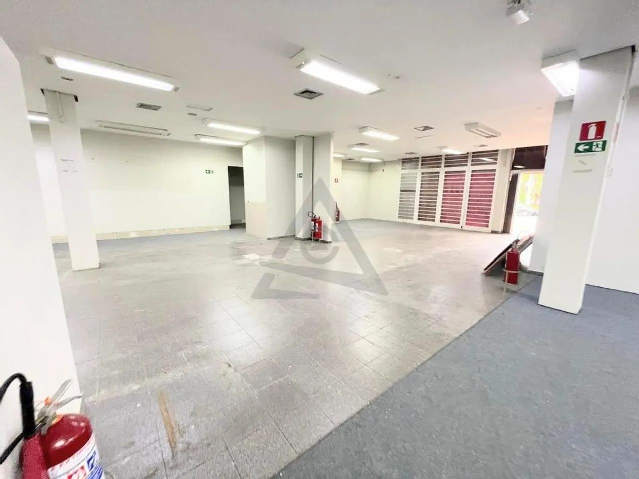 Salão para alugar em Campinas, Vila Nova, com 540 m² - Foto 2