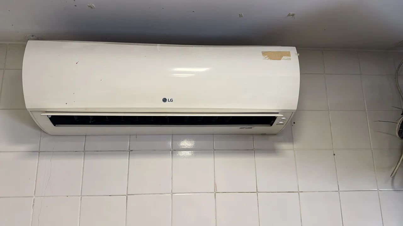 Ar condicionado LG Split 17.000Btu 