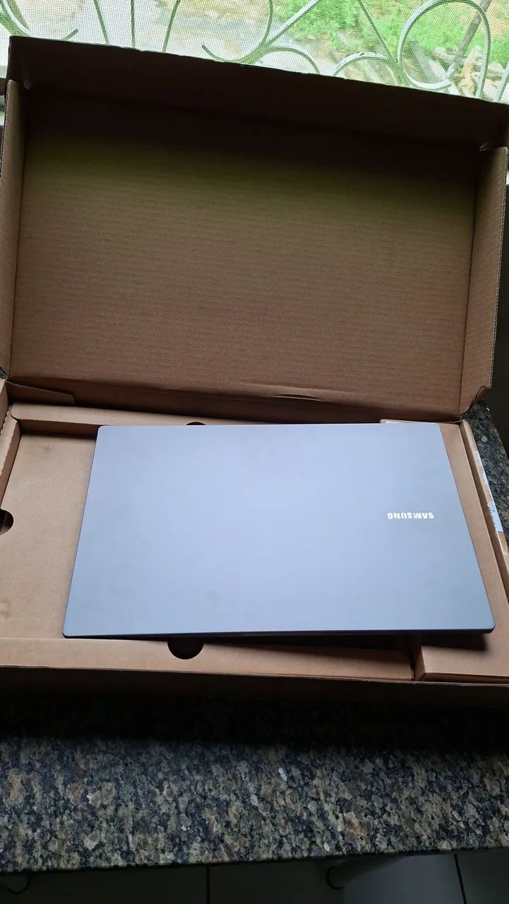 GALAXYBOOK4- i5, 16GB, 512 SSSD - Foto 2