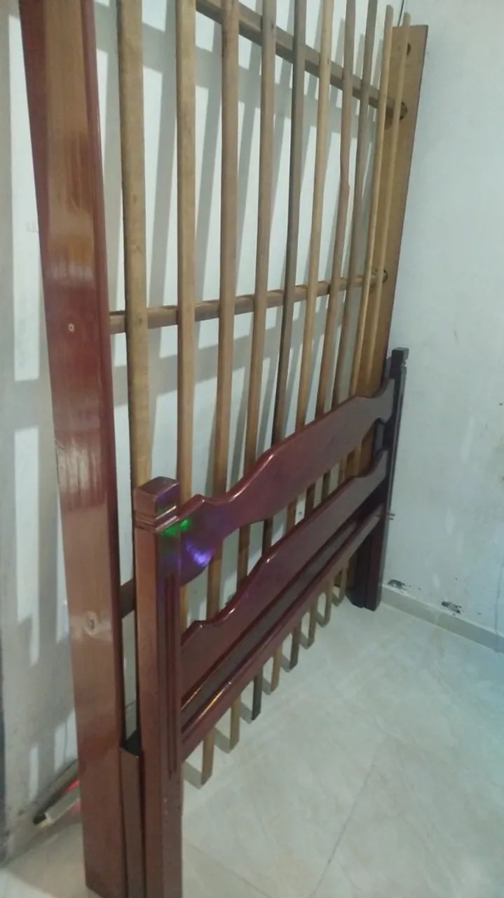 Cama de madeira  - Foto 2