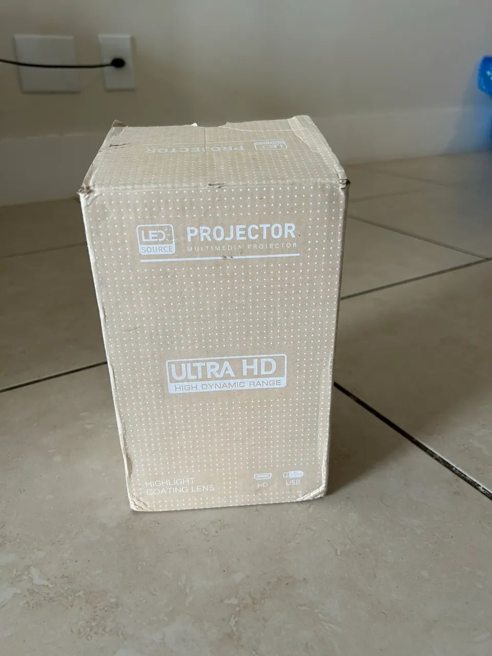 projetor magcubic hy300 + suporte de parede + teclado bt - Foto 2