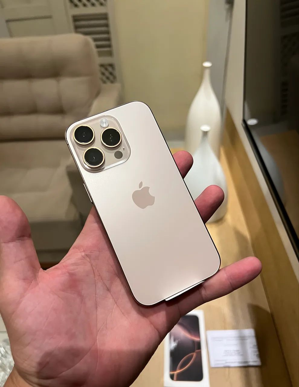 iPhone 16 PRO DESERT TITANIUM 128GB COMPLETO TRINCO FIO DE CABELO - Foto 4