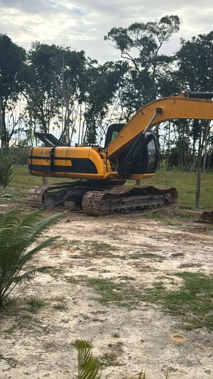 RETROESCAVADEIRA JCB (MECÂNICA) - Foto 3