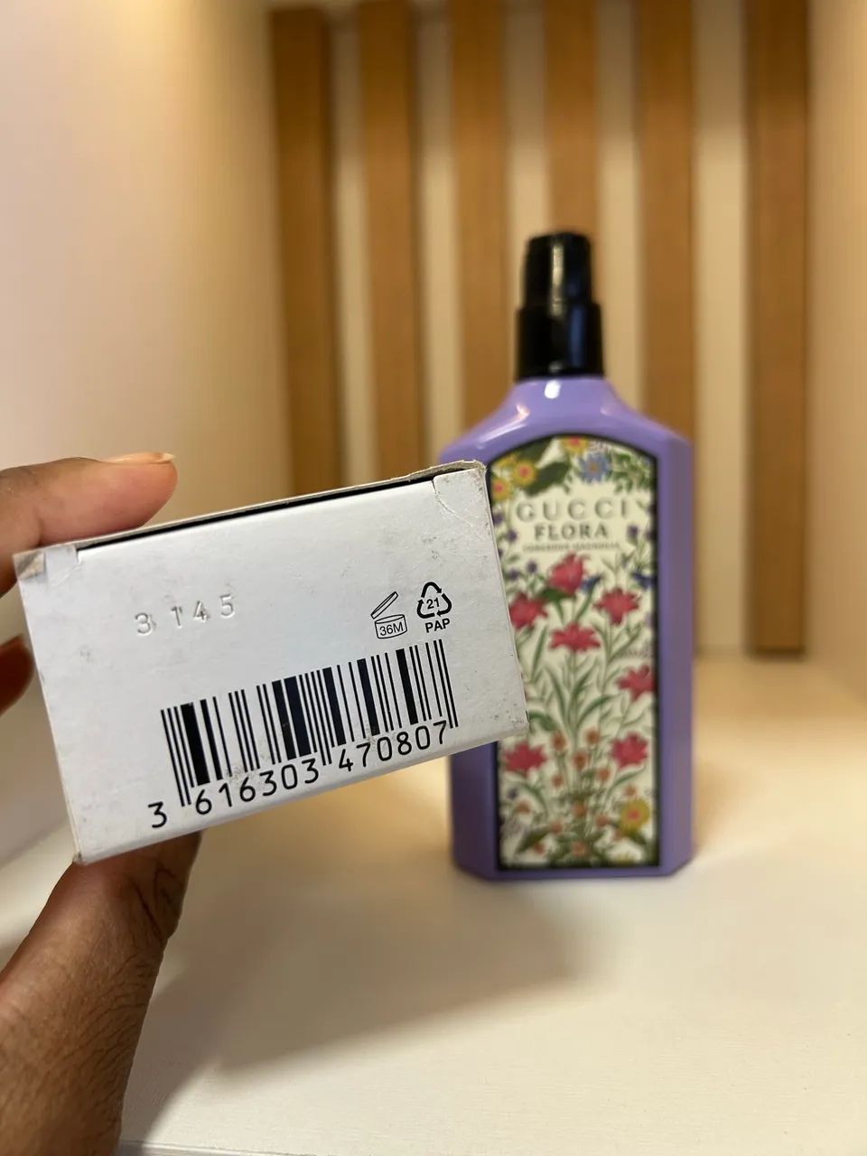 Gucci Flora Gorgeous Magnolia Eau de Parfum 100ml - Foto 2