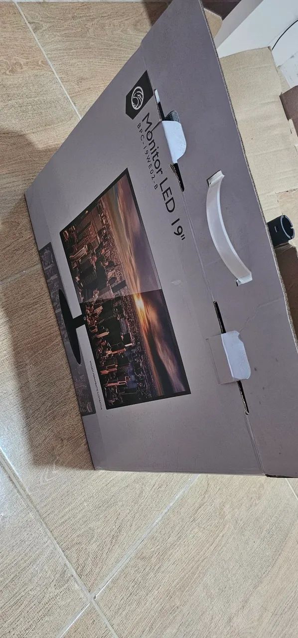 Monitor 19 polegadas