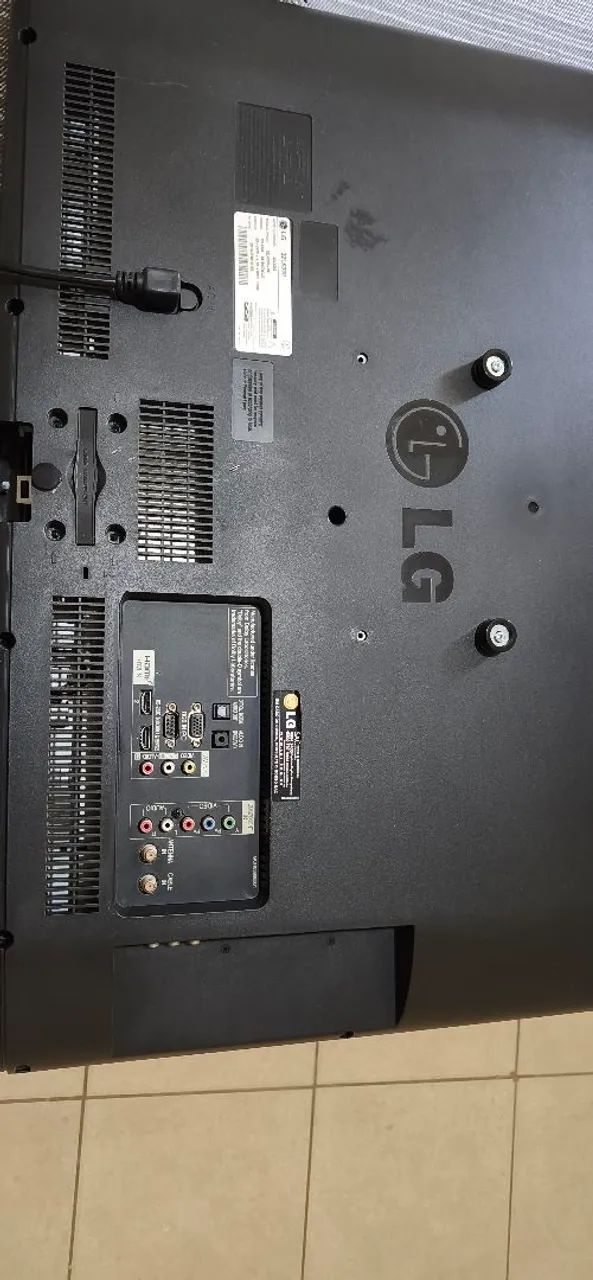Televisor LG 32" - Foto 3