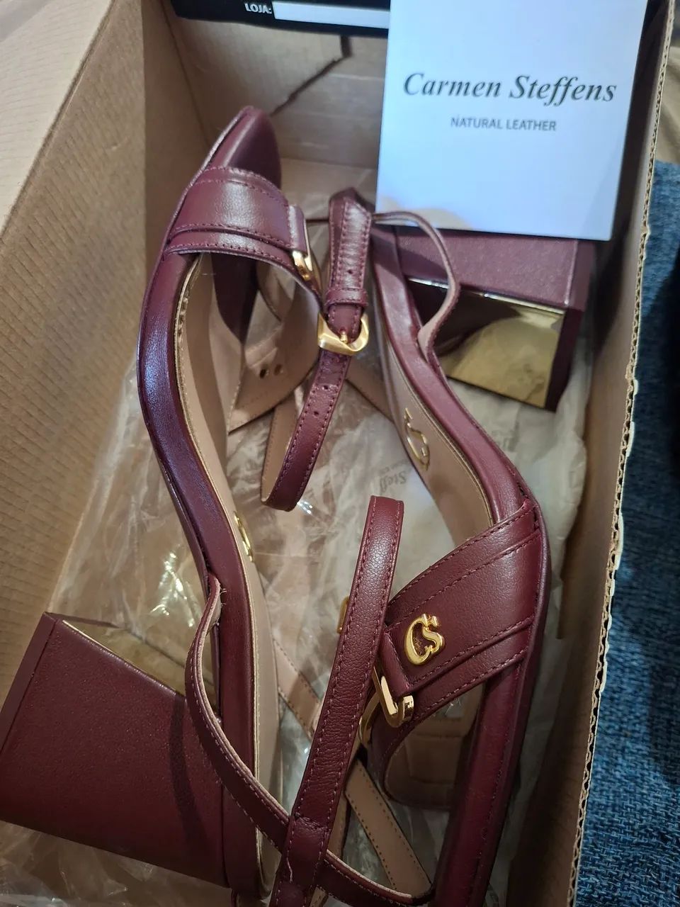 Óculos de sol Gucci,original comprado em Paris e Sandálias Cármen Stefens n° 38 nova! - Foto 5